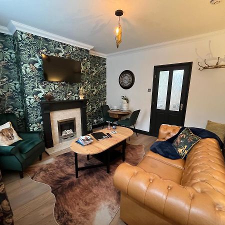 Contemporary & Chic Inner Terrace 5 Mins From Barnsley Town Centre Exterior foto