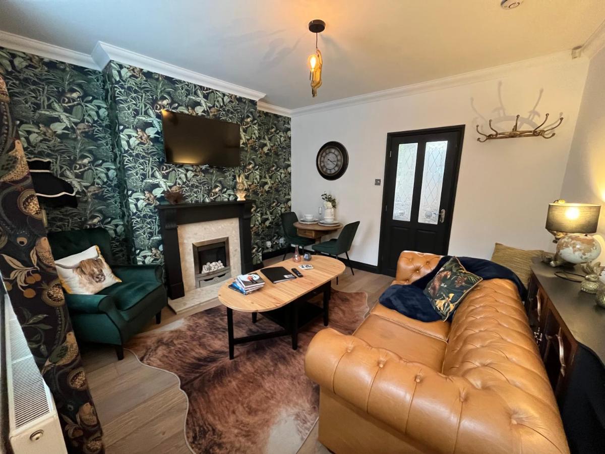 Contemporary & Chic Inner Terrace 5 Mins From Barnsley Town Centre Exterior foto